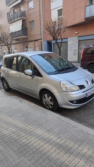 Ficha reducida Renault Modus de 2010