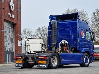 Cabeza tractora Volvo FM de 2015